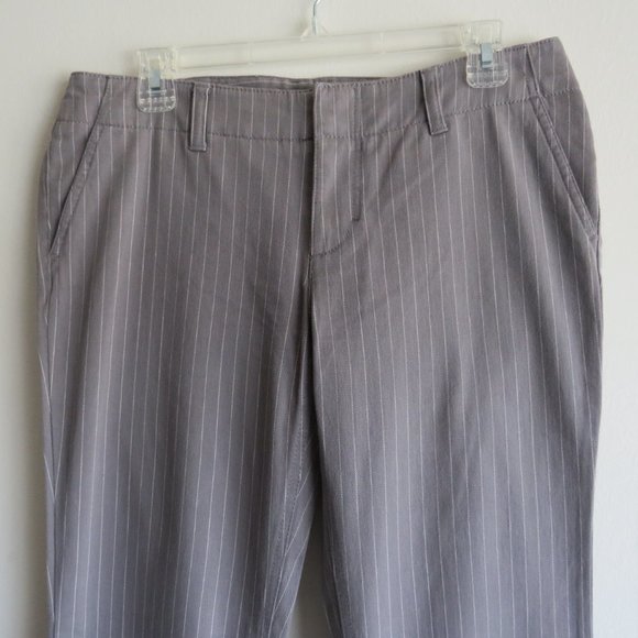 New Women’s Express Chino Lt Grey Striped Casual Jeans Bootcut Leg Pants Size 6 - Picture 2 of 11